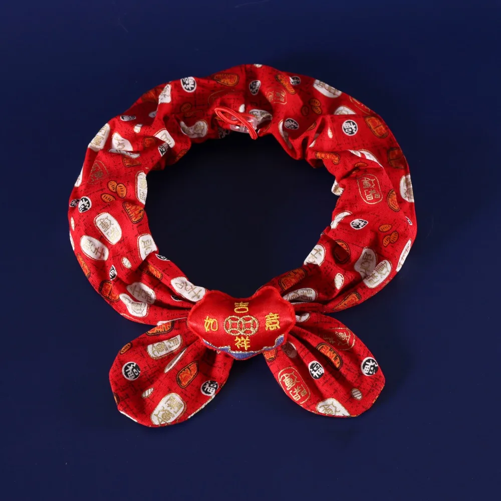 Chinese Style Pet New Year Scarf Collar Handmade Warm Pet Cat Tie Blessing Adjustable Dog Lion Dance Scarf Autumn Winter Season