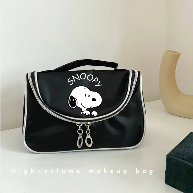 Snoopy Makeup Bag Anime Cartoon Cute Character Cosmetic Bag Portable Waterproof Large Capacity Makeup Storage Bag Handbag Gift