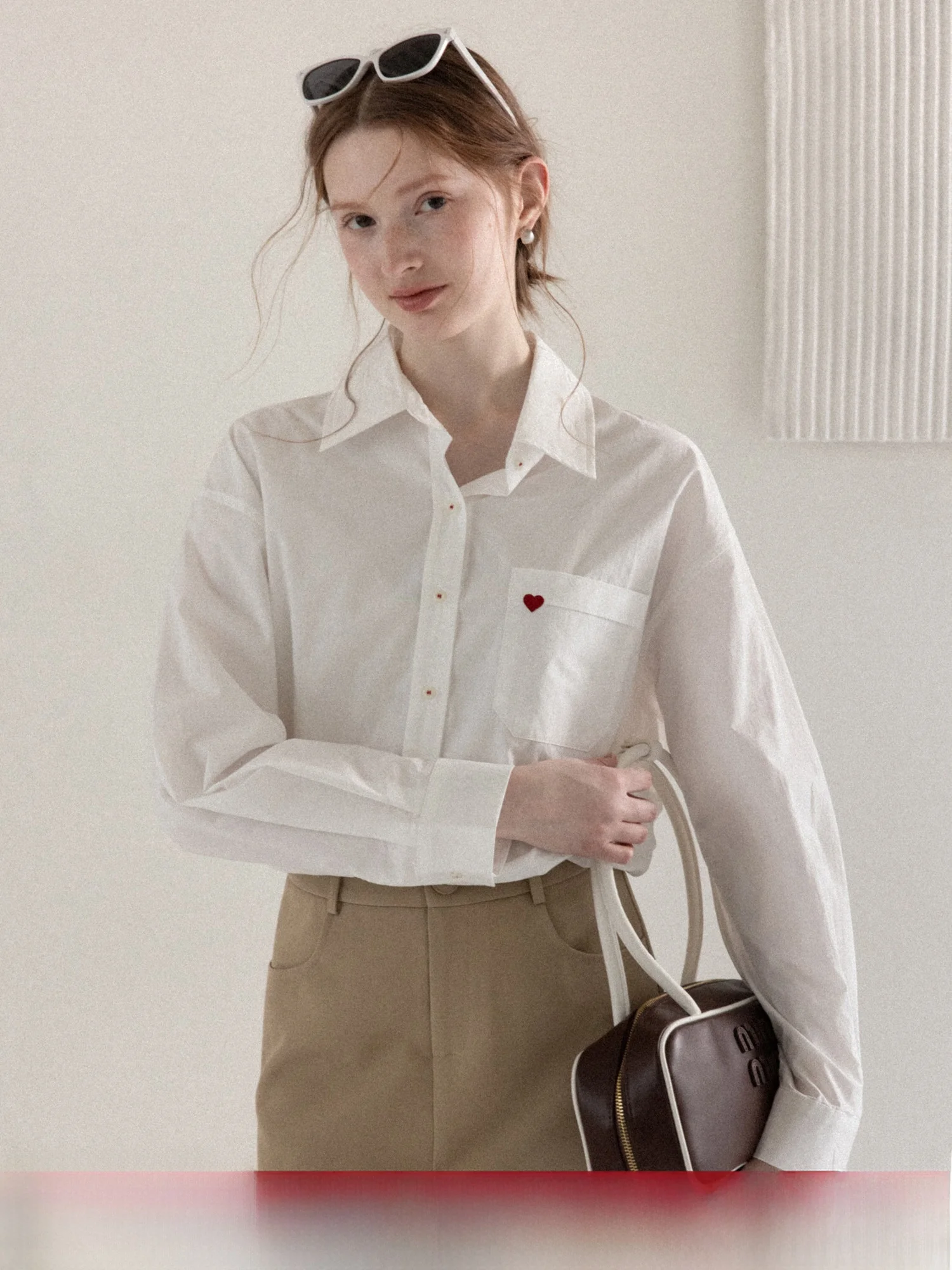 

Casual Sle Long Sve Embroidered Loose Cotton irt for Women Breathable Comfortable Spring Commute White Heart Design