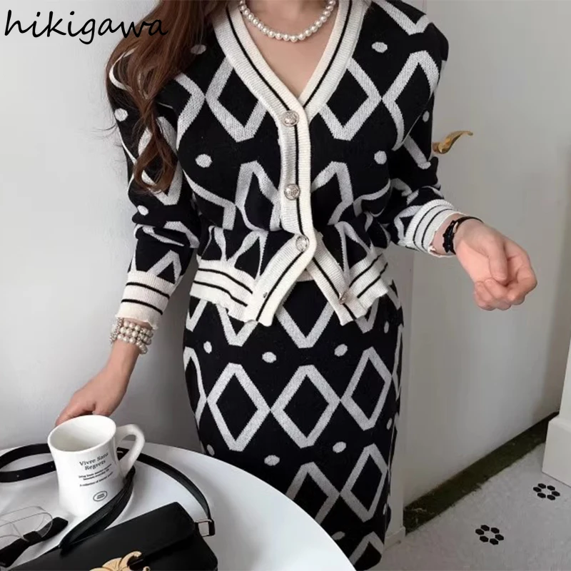 

Корейские комплекты из двух предметов, женская одежда, Roupas Femme, укороченный кардиган с длинными рукавами, облегающая юбка с высокой талией, костюм, шикарный вязаный комплект