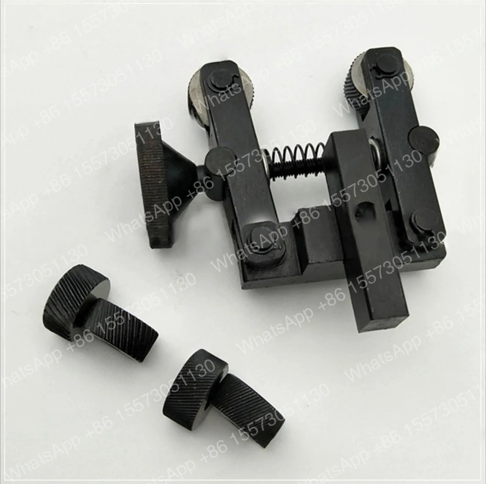 Clip-on rack adjustable handle pulley lathe tool device left and right twill double wheel knurling