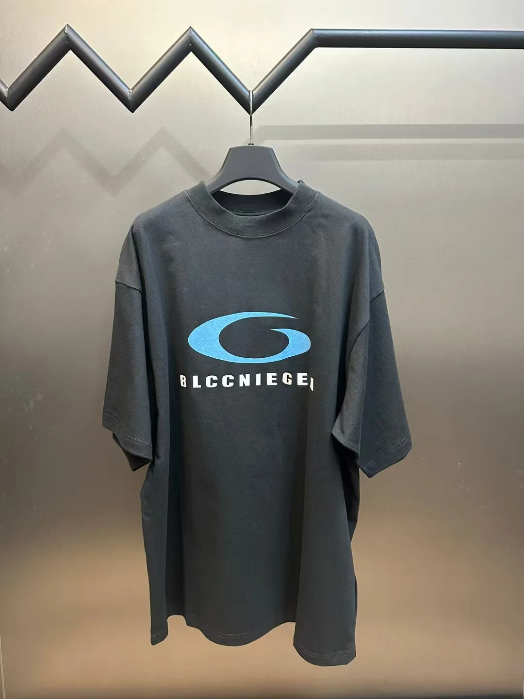 

【31 styles】BLCCNIEGEA High-Quality Fashion Paris B Shirt Letter Embroidery/Print Loose Fit Unisex Cotton Casual Short Sleeve