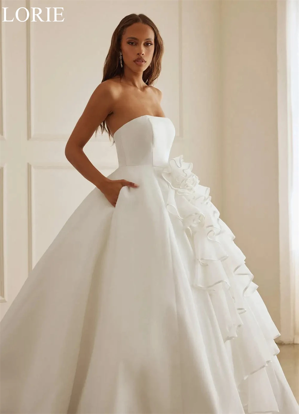 LORIE Abiti da sposa eleganti in raso A-Line senza spalline con volant Pieghettato Abito da ballo da sposa Backless 2025 Abiti da sposa chic personalizzati