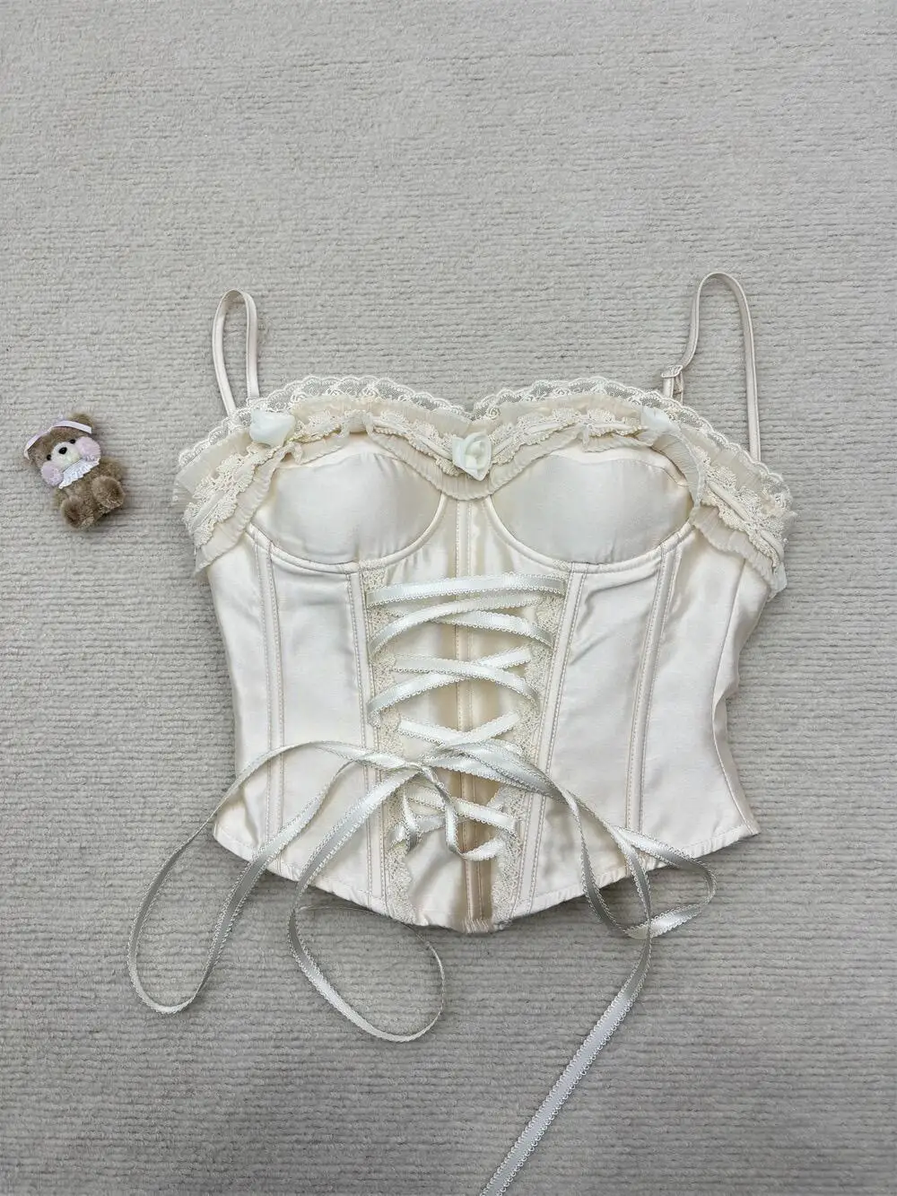 فرنسا جديد أنيق الدانتيل حبال 2 قطعة مجموعة المرأة موضة الحلو نحيل المشمش سترة القمم أنثى خمر جميل كشكش تنورة قصيرة