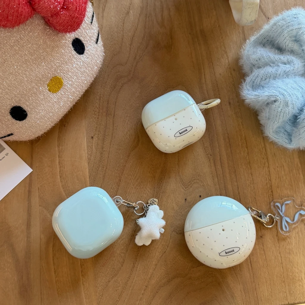 Koreanischer Stil Blaue Polka Dots mit Anhänger Stoßfeste Kopfhörer-Schutzhülle für Samsung Galaxy Buds4 Pro 3 Pro 2 Pro FE Live