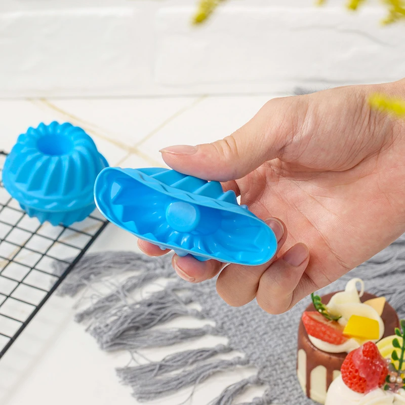 Spiral Silicone Muffin Cups Pumpkin Shaped Donut Cake Baking Molds Multicolor Doughnut Pudding Jelly Mold