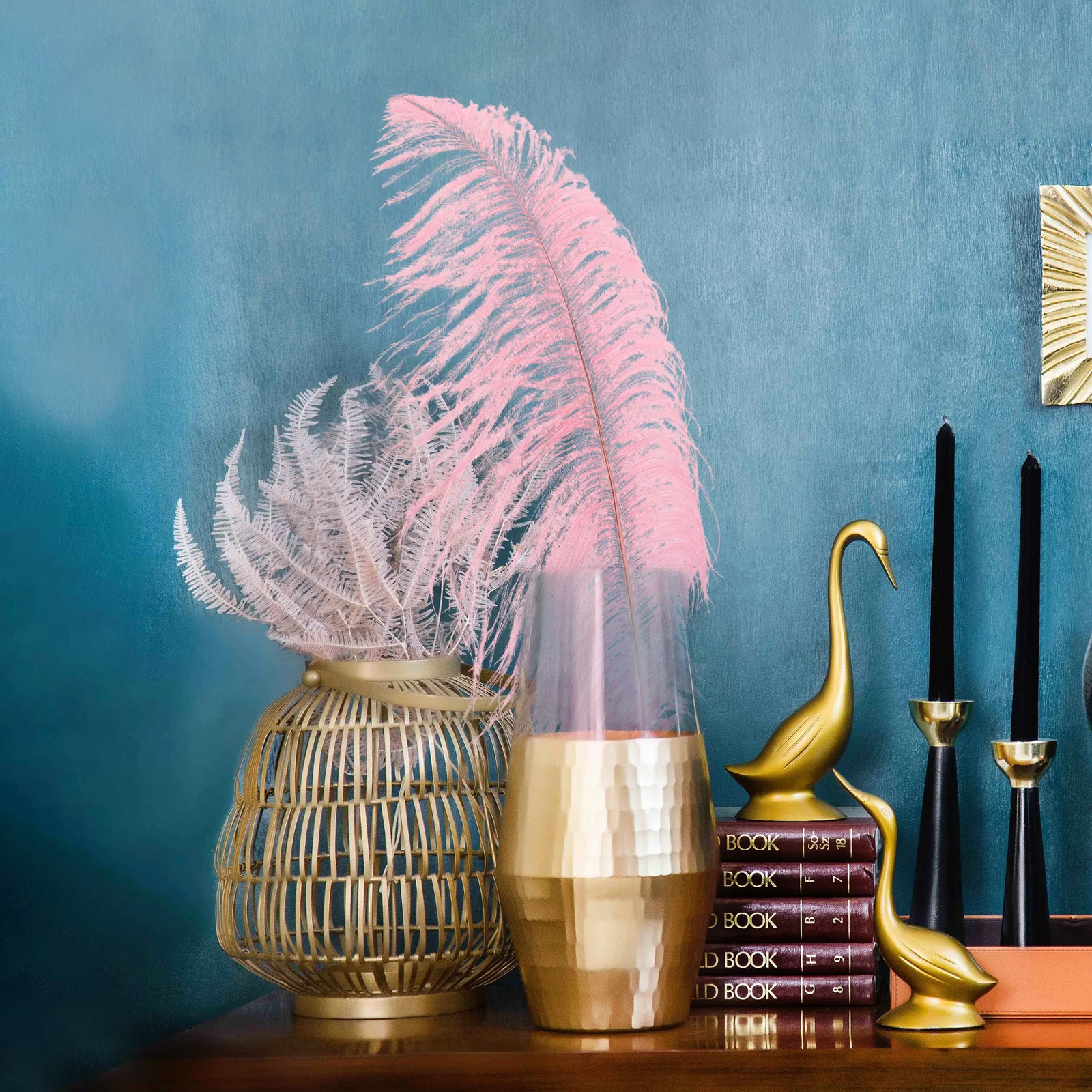 

Colored Ostrich Plume Ornament Fine Craftsmanship Table Lamp Adornment Diy Craft Home Decoration Wedding Party