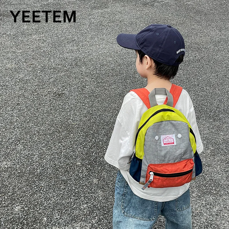 

Children's Backpacks Bag Simple Light Size Child Canvas Zipper Shoulder Bag for Boys and Girls in The School Season Schoolbag