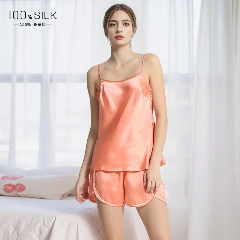 

2 Piece 100% Mulberry Silk Women Sleepwear Vest Shorts Lingerie Pajamas Camisole Set Solid Color Cami Top And Shorts Pajama Set