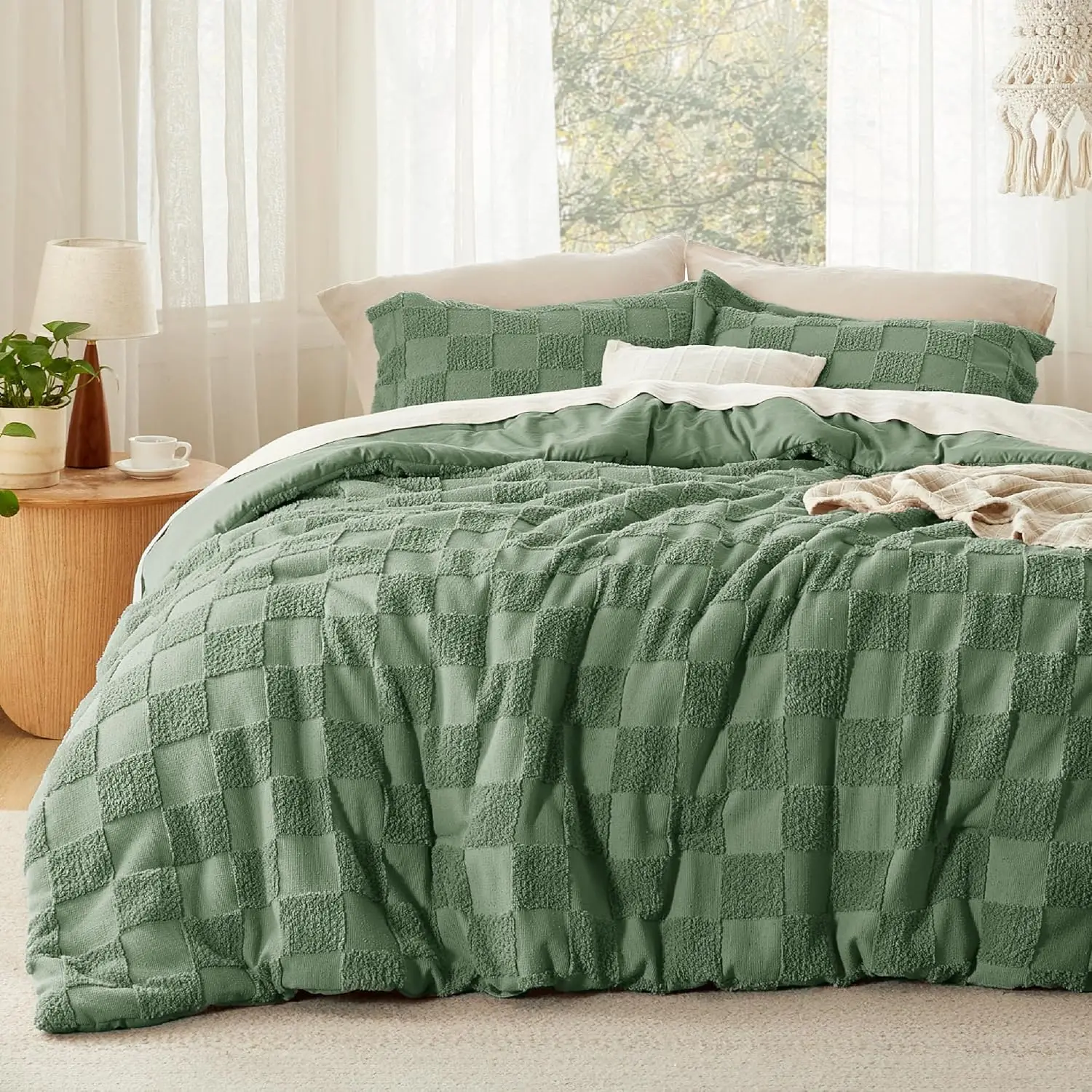 

Boho Tufted Queen Size Comforter Set, 3 Pieces Plaid Geometric Bedding with Checkered Farmhouse Style, Soft Microfiber