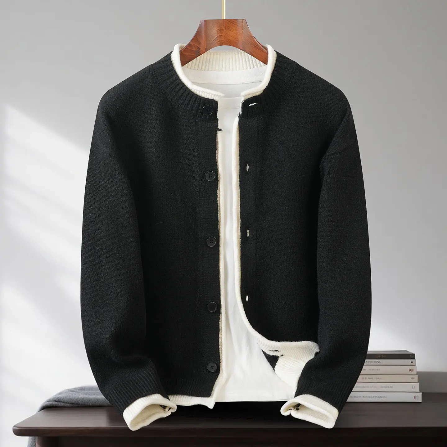 Fake two-piece sweater men's simple and versatile pure cashmere round neck contrast coat in spring and autumn