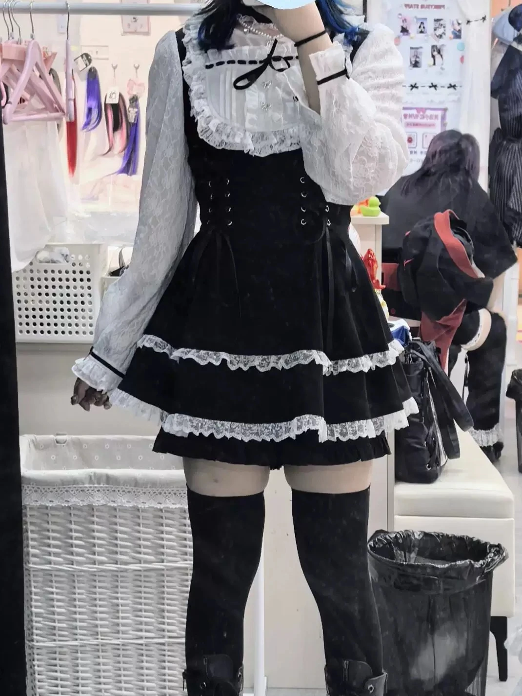 

Sweet Lolita 2-Piece Shorts Set Japanese Top and Shorts Girls Lace Splicing Long Sleeve Dress + Shorts Set