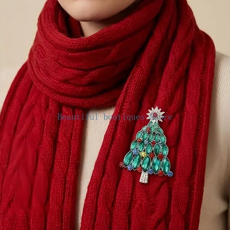 U4LF Multicolor Christmas Tree Brooch Pin with Alloy Look Frame and Star Detail, Holiday Fashion Accessory for Scarves, Jackets