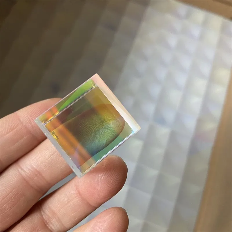 10PCS Damaged Cross Dichroic X-Cube Prism RGB Combiner Splitter Optical Glass Square Prism Party Home Decoration DIY
