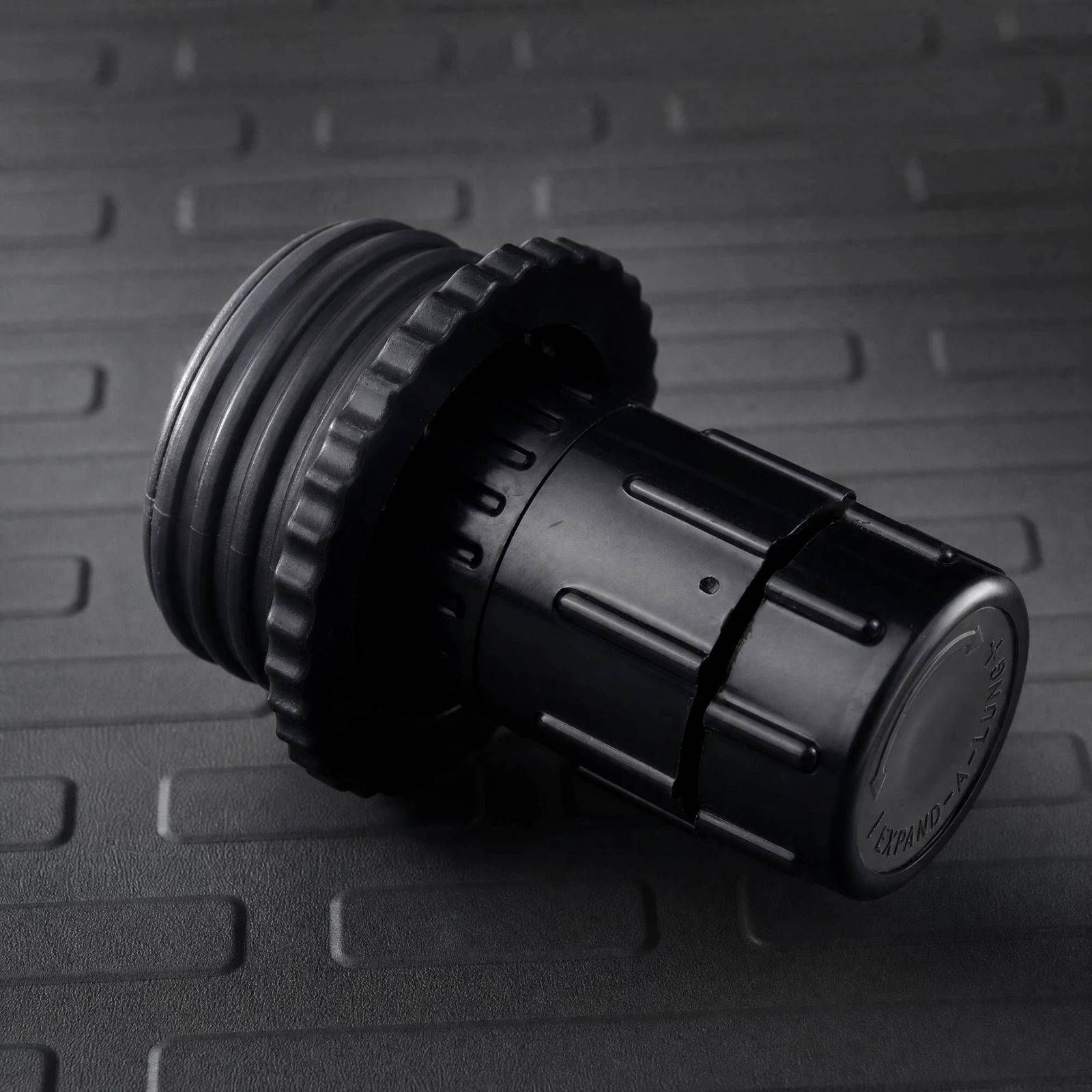 Plastic Mask Valve with Adjustment Knob Adjustable Mask Accessory Valve with Threaded Body Slim for Novelty Setups