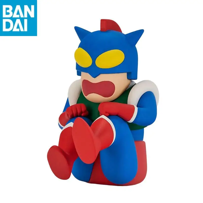 재고 있음 오리지널 정품 반다이 나메코 BANPRESTO 크레용 신짱 액션 Kamen PVC 10cm 수집가 입상 장난감 피규어 모델 선물