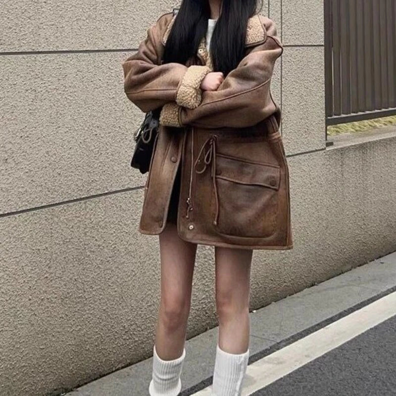 سترة سميكة من صوف الضأن قابلة للعكس للنساء، سترة شتوية فضفاضة من جلد السائق على الطراز العتيق #5