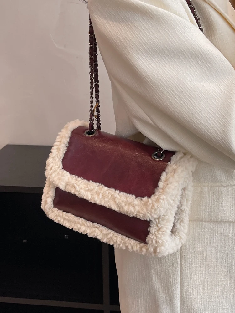 French Retro Women Chains Shoulder Bag Autumn Winter Pu Leather Splice Lamb Wool Commuter Square Pack Versatile Messenger Bag