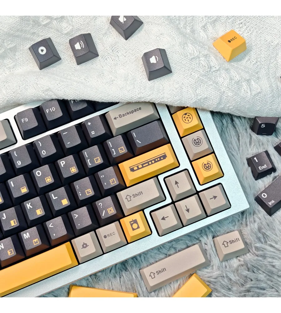 Keycap classic replica yellow gray black color scheme simple boys mechanical keyboard cap pbt hot sublimation