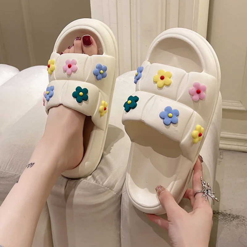 Thick Bottom Women's Slippers Beach Slide Flower Series Flip Flops Indoor Bathroom Non-slip Shoes 2023 Summer Couple Sandals