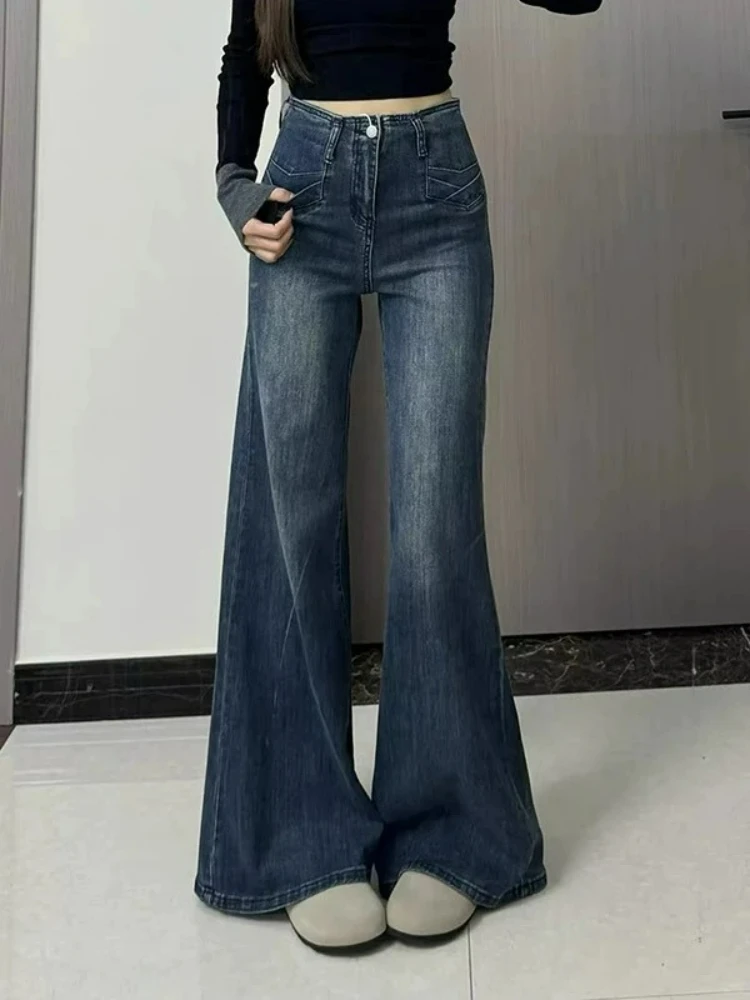 2025 New Autumn High Waisted Loose Fit Flare Jeans for Women with a Non Sticking Wide Leg Design view 2