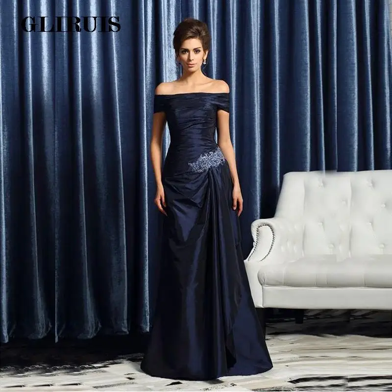 

2022 A Line Off Shoulder Short Sleeve Mother of the Bride Dresses Boat Neck Pleating Beaded Wedding Guest Dress