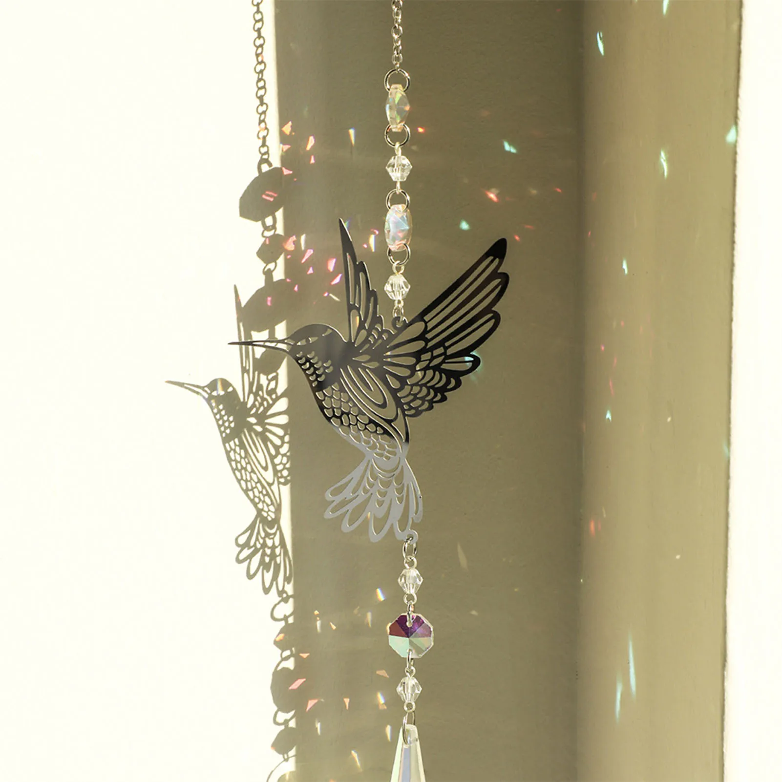 

Crystal Suncatcher Pendant with Hummingbird Hollowed Out Hummingbird Wall Hanging Decor Garden Balcony Decoration Supplies