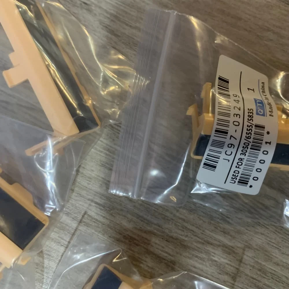 

10X JC97-03249A 019N00947 Разделительная накладка для кассет для Samsung SCX 5635 5835 5935 ML 5050 5050ND для Xerox Phaser 3600 3635 3550
