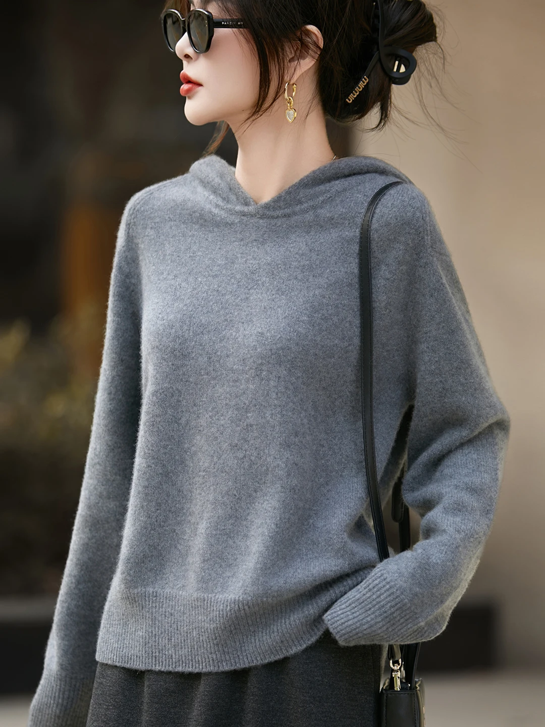 

Ladies' Loose Fit Woolen Knitwear Hooded Sweatirt 00 Pure Wool Thiened Seven-Needle Autumn Winter Warm Base Layer Top