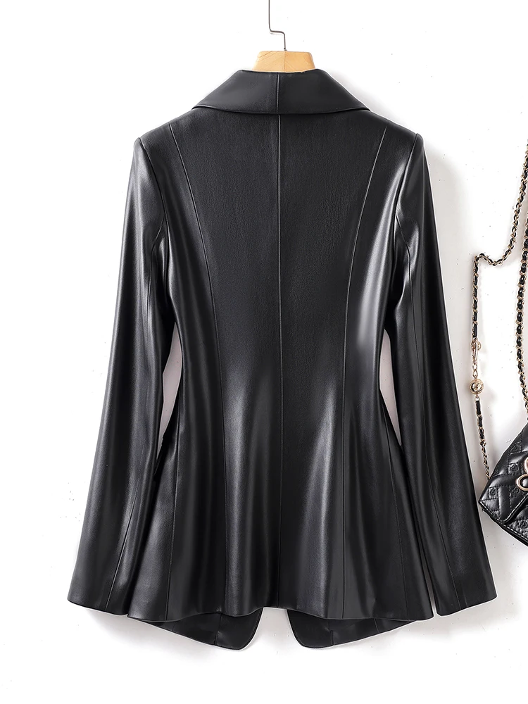 Giacca Elegante da Donna in Pelle di Agnello, Vestibilità Slim, Sensazione di Lusso, Primavera 2025, per il Lavoro, Manica Lunga, Lunghezza Regolare