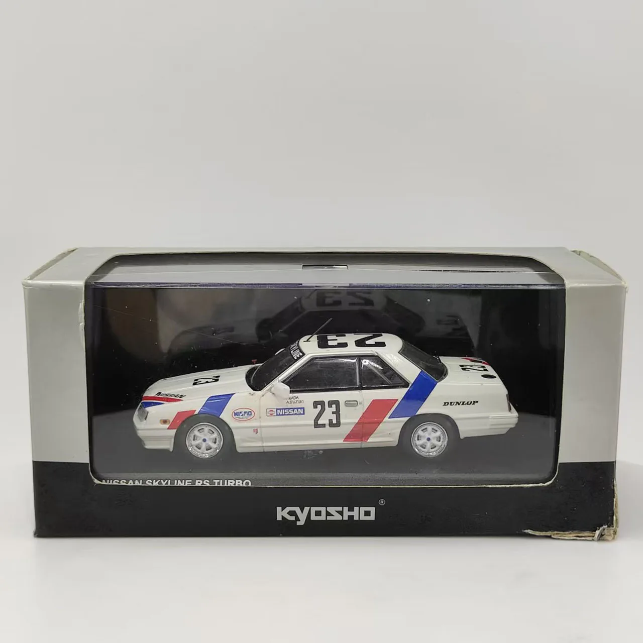 

Коробка с треснувшим литьем под давлением масштаб 1:43 KYOSHO Skyline RS с турбонаддувом # 23-модель автомобиля из сплава, Коллекционная игрушка, подарок, сувенир, витрина, орнамент