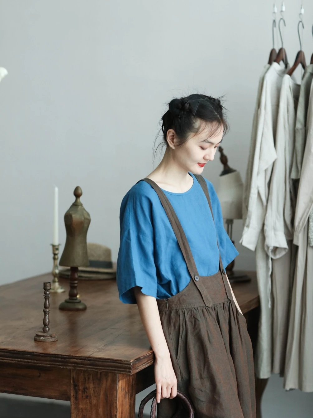 

Специальное предложение! Льняная футболка DaZhu свободного кроя с круглым вырезом, 50% лен, удобная повседневная женская модная летняя блузка