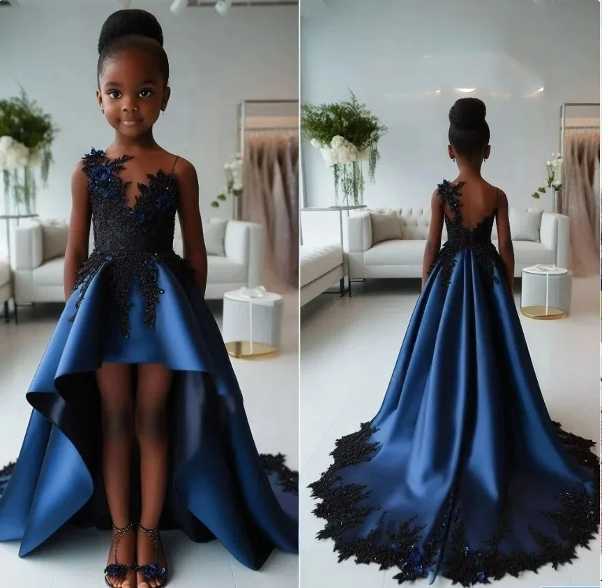 

Платье для девочек на заказ: свадебное, для дня рождения, для конкурсов красоты, с асимметричным подолом, кружевными аппликациями, атласным шлейфом.