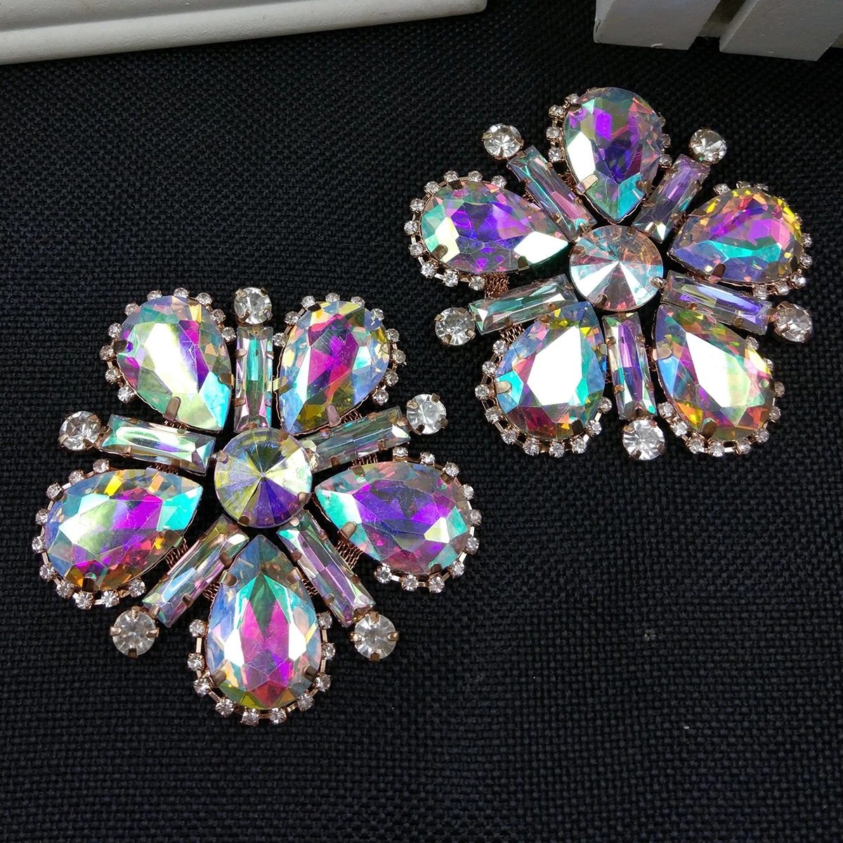 Rhinestone Appliques Rhinestone Stickers Glittering Headwear Applique Patches with Exquisite Craftsmanship for Wedding Dress