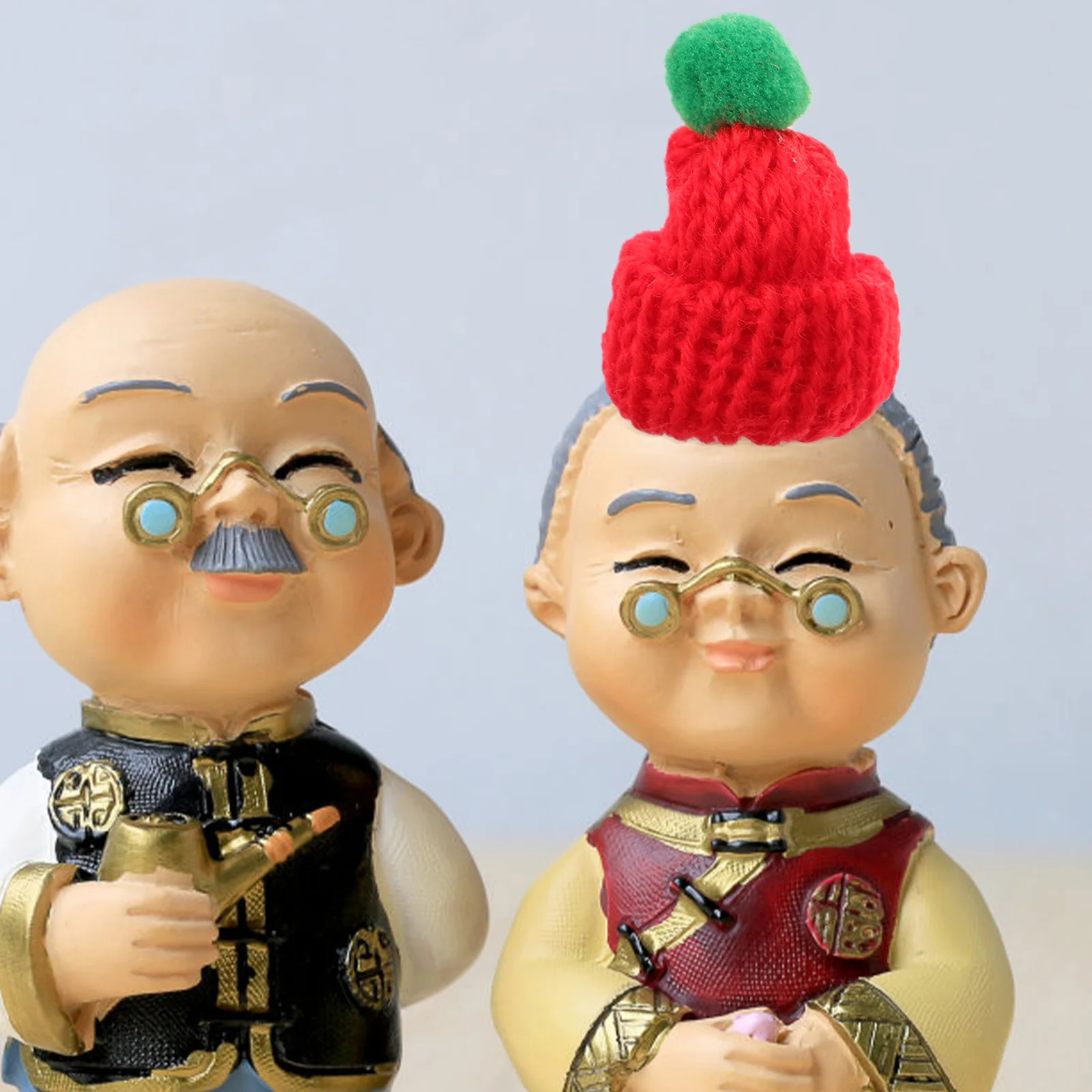 

6pcs Mini Hat Knitted Mini Hat Scarf Set Diy Knit Ornament For Phone Case Decor Craft Supplies Xmas Hats Red Green