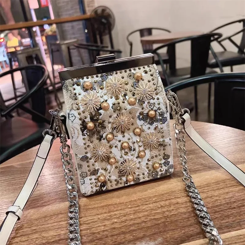 

High Quality Pearl Beaded Square Bag Fashion Women's Handbag Glitter Shiny Diamonds Shoulder Messenger Bag Female Casual Bag