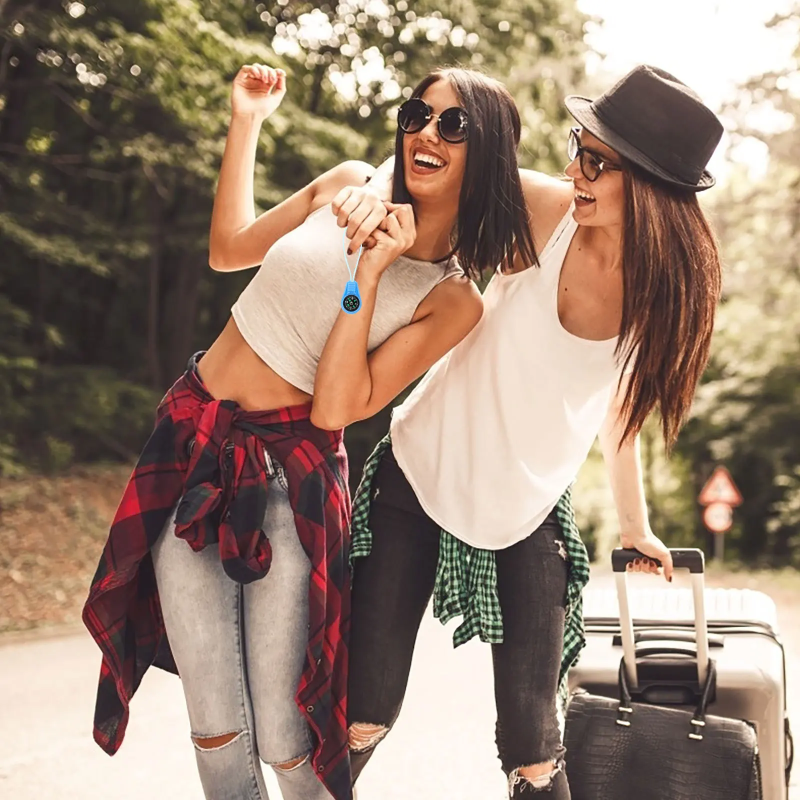 

10Pcs Mini Outdoor Compass Portable Plastic Lanyard Pocket Navigation Tool for Kids Hiking Camping Classroom Compass Hiking