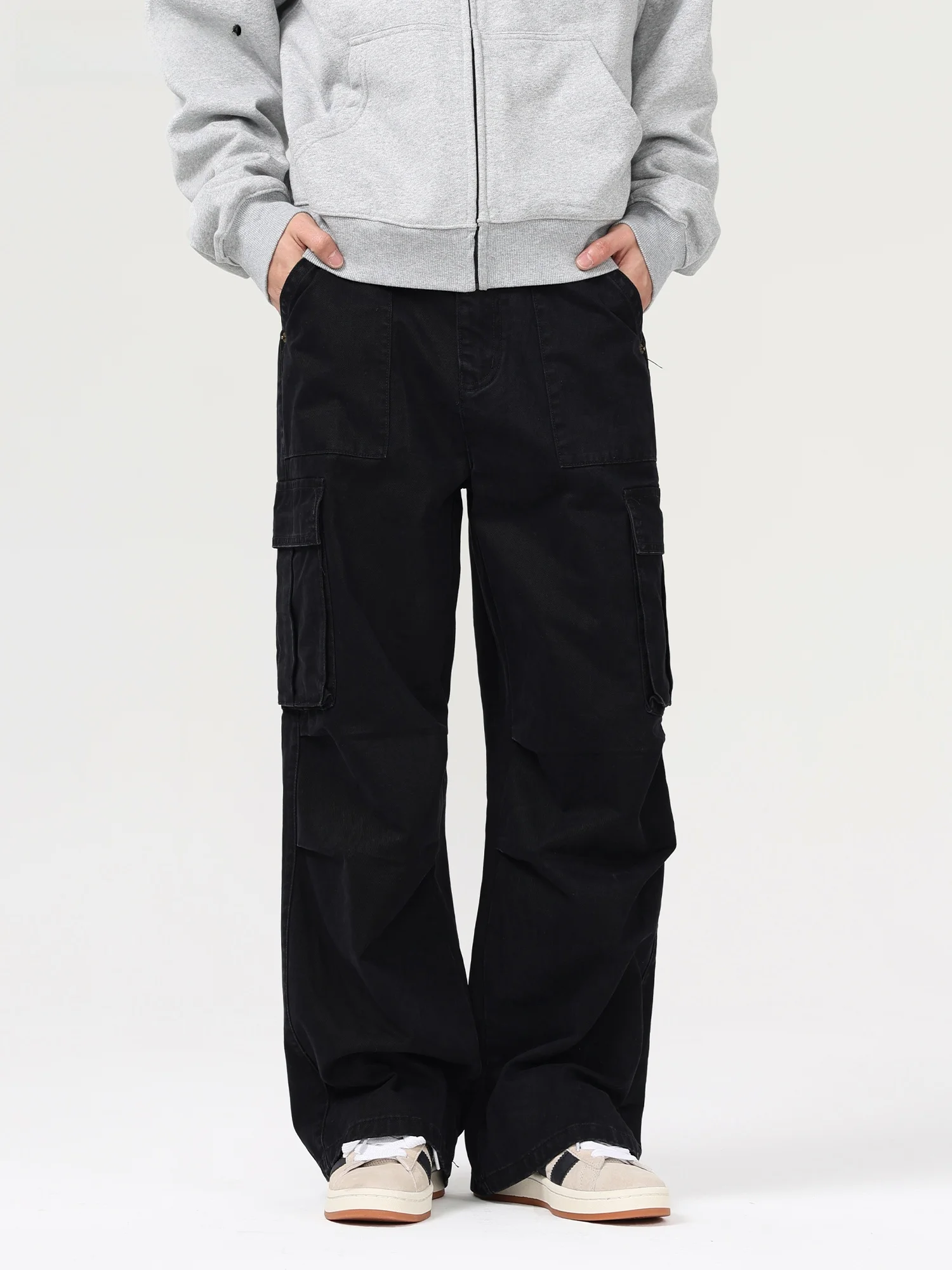 

RHRB Men's Black Straight Leg Work Pants Loose Wide Leg Casual Trousers Spring New Style Retro American Pocket Design