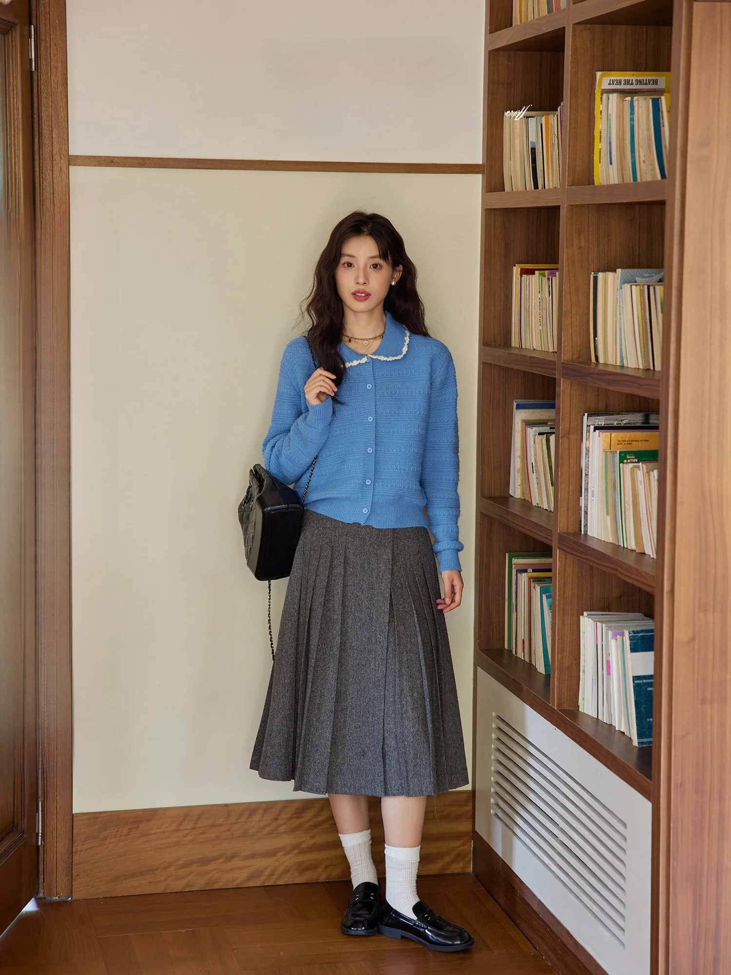 

ORWhite Винтажный вязаный короткий кардиган для женщин в университетском стиле с рюшами на воротнике, милый свитер-жакет, осенне-зимняя мода