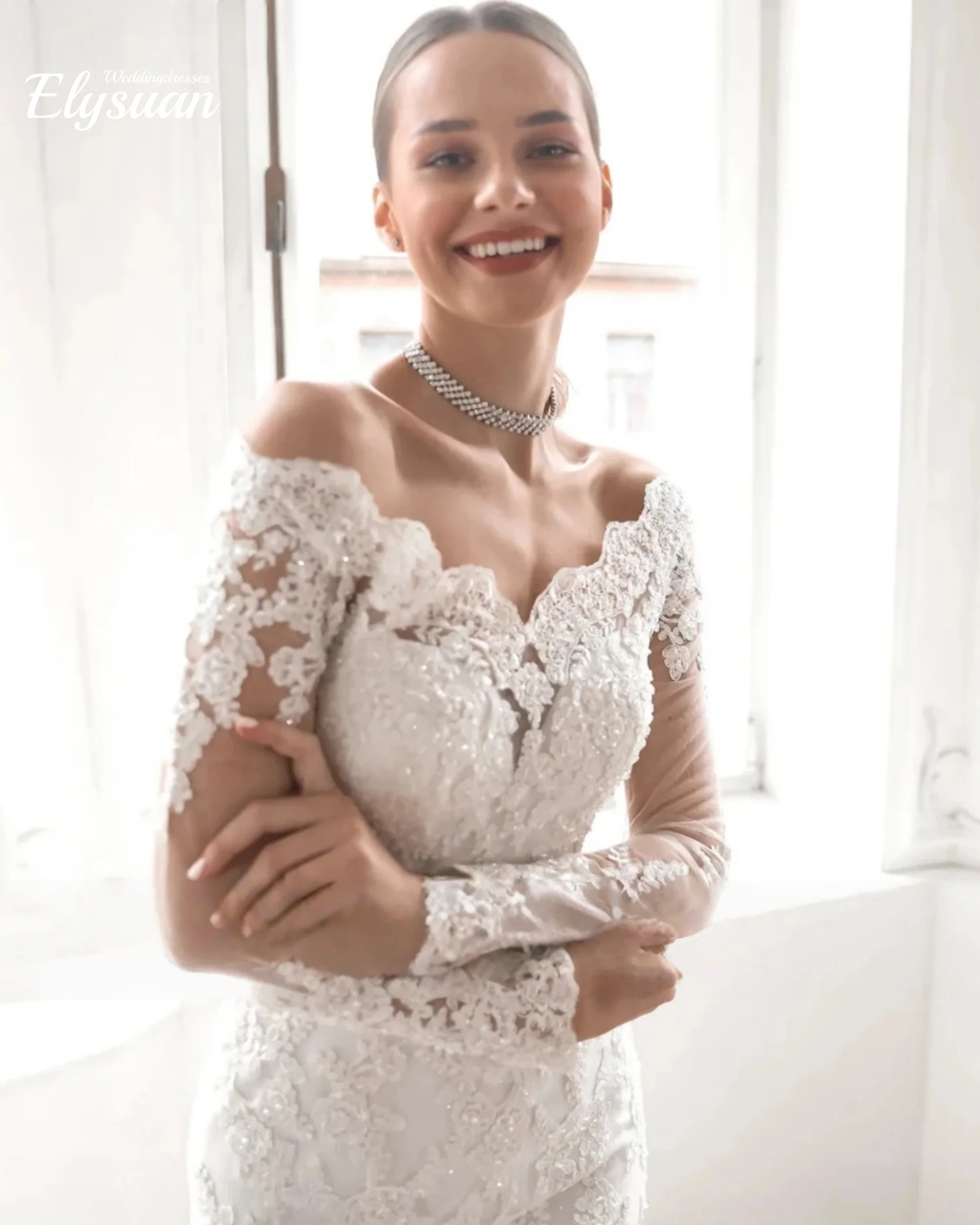 Customized Customized Boat Neck Mermaid Lace Wedding Dresses Beaded Appliques Long Sleeves Bridal Gowns with Detachable Train