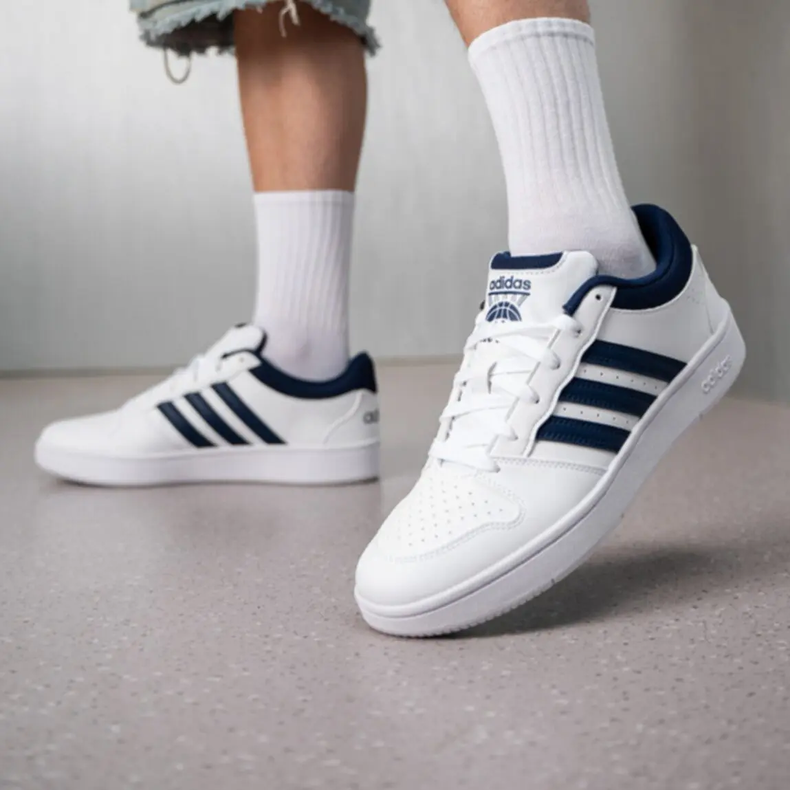 2026 Neue Adidas KI1058 Weiß-Marineblau Low-Top Sneakers mit Synthetischem Obermaterial und Gummisohle Trendige Street-Skate Freizeitschuhe – Detail 3