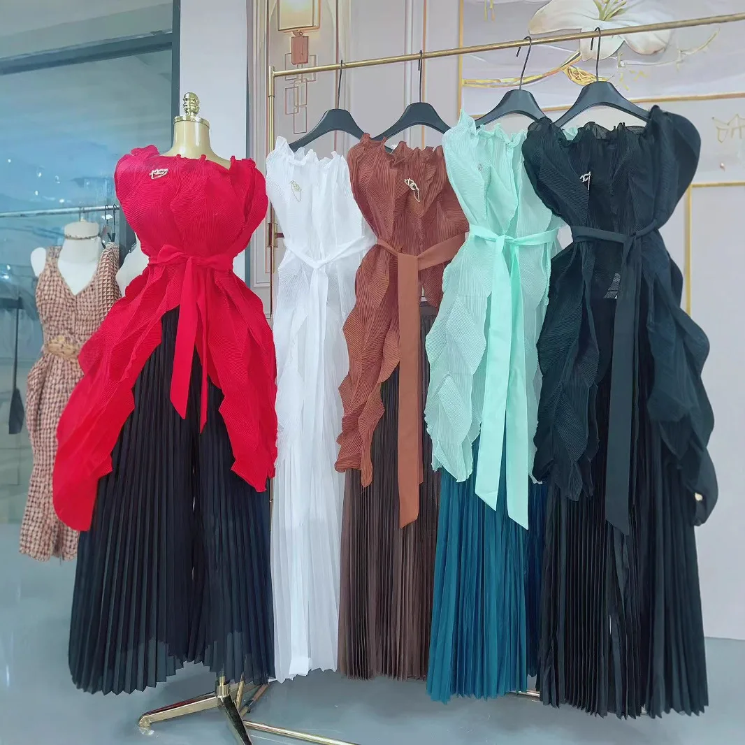 2025 African Miyake Pleated Splicing Set Solid Color One-word Collar Top + Wide-leg Pants Loose Two-piece Set Summer New Women's - view 6