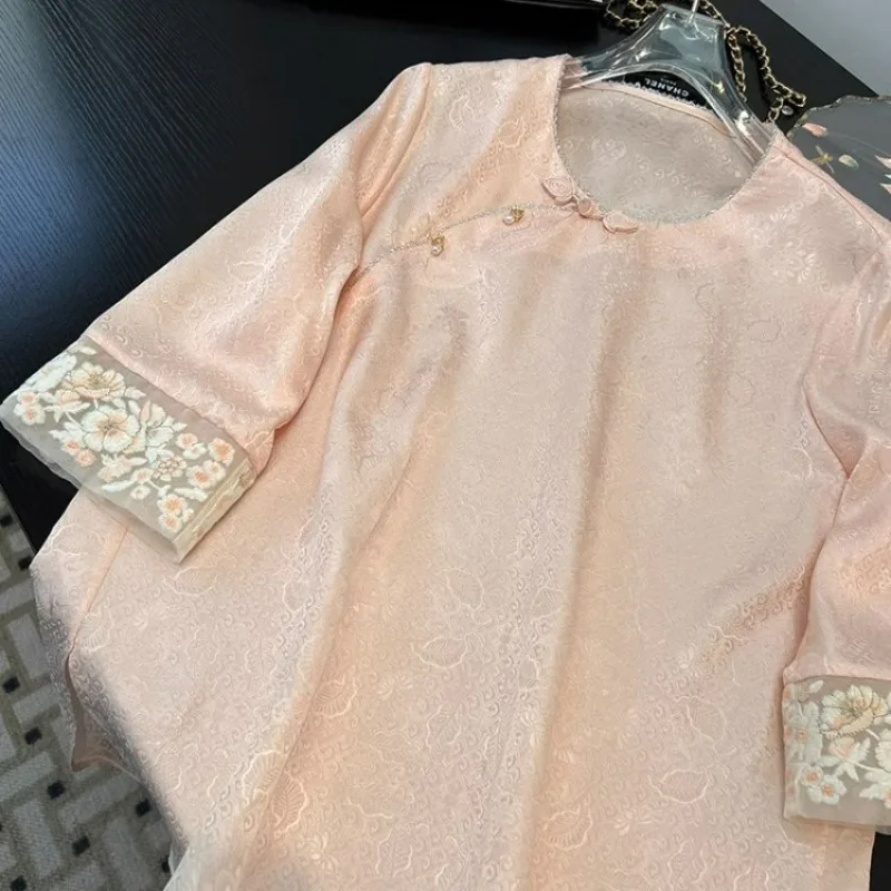 بلوزات جاكار من الحرير الساتان للنساء قمصان تانغ مطرزة بياقة دائرية قمصان فضفاضة كبيرة الحجم