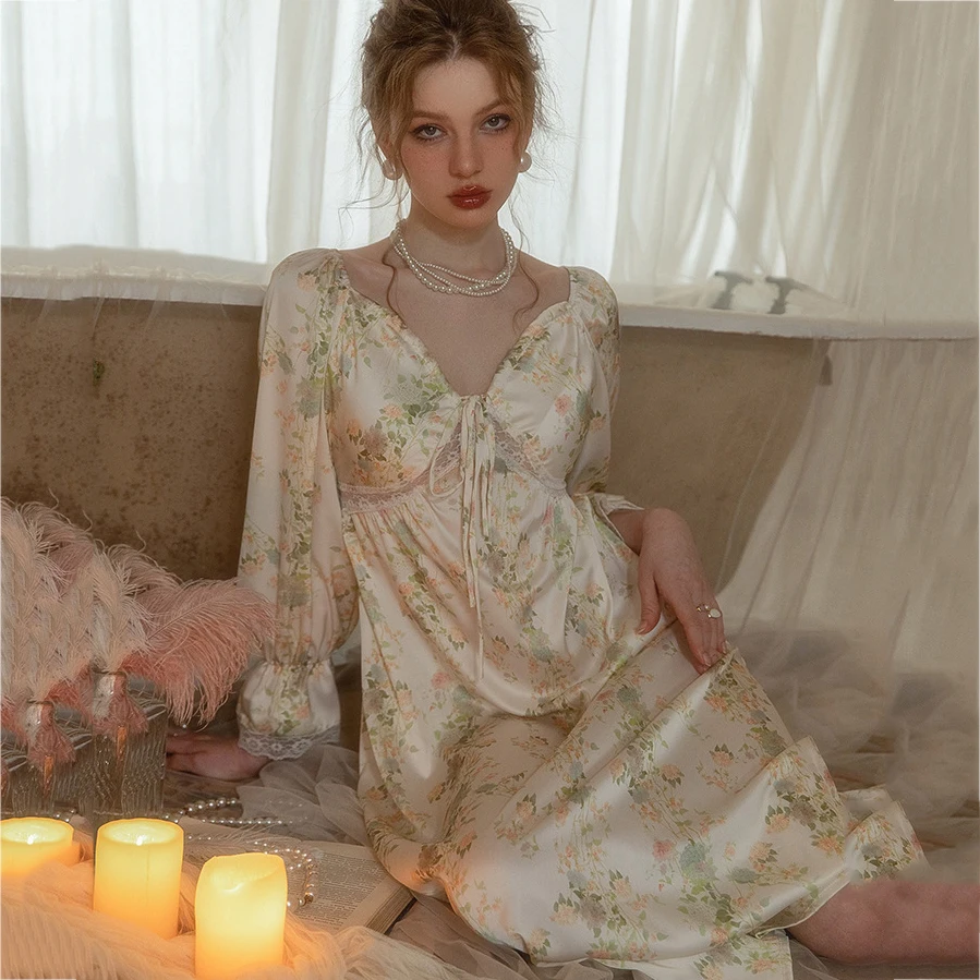 

Женская длинная ночная рубашка, одежда для сна, ночная рубашка в французском Ретро дворцовом стиле, халат, халат, свободная кружевная Домашняя одежда с цветочным принтом, ночная рубашка