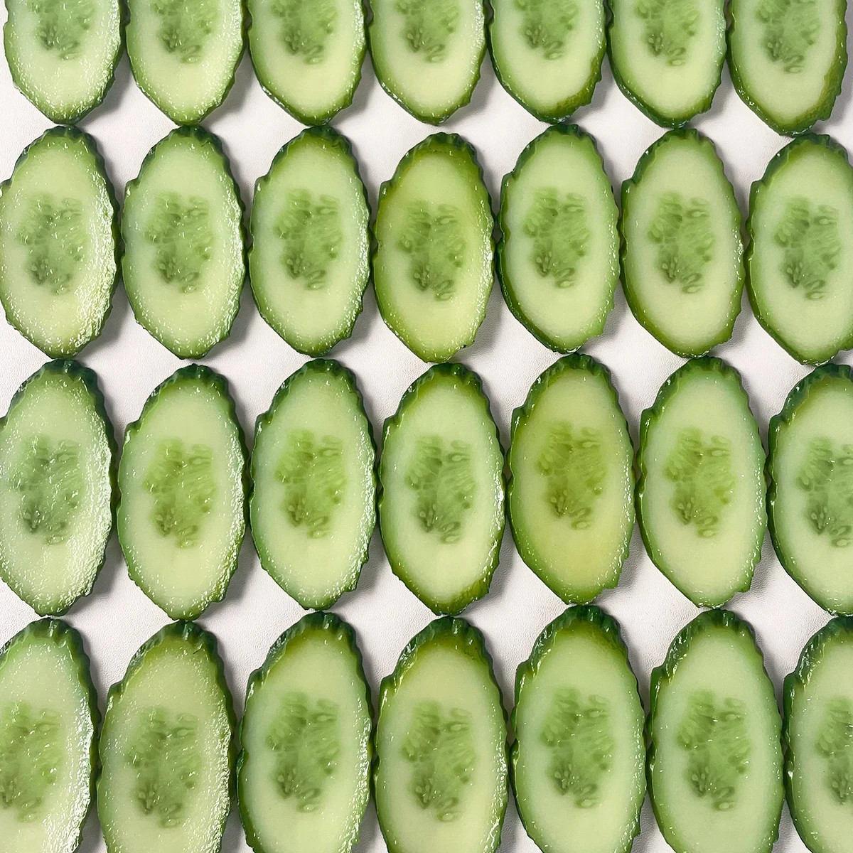 3/5/20 قطعة شرائح خيار صناعية  - مراجعة Photography Food وسعره