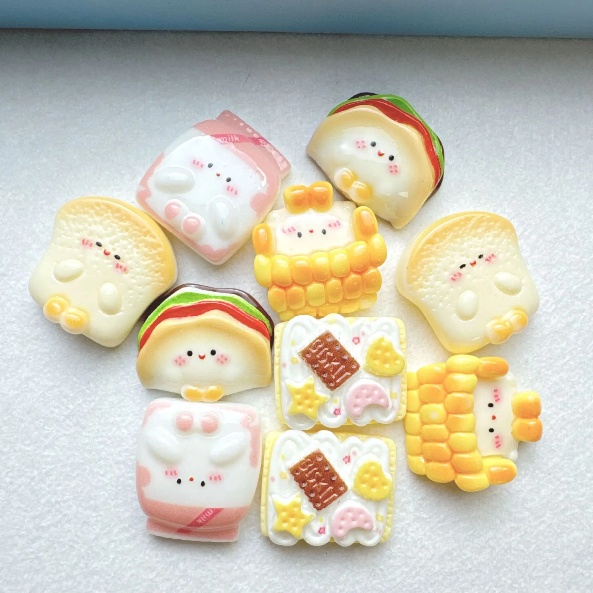 100pcs Kawaii Cartoon Food Toast, eggs and milk Flatback Resin Cabochon DIY Scrapbooking for Mini Kitchen Accessories