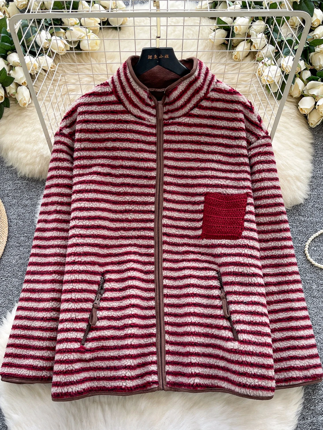 Coreano Sle Thiened Caldo Pelliccia di Agnello Jaet delle Donne Allentato Lavorato a Maglia Patchwork Piccolo ket Top A Righe Faionable Tuta Sportiva