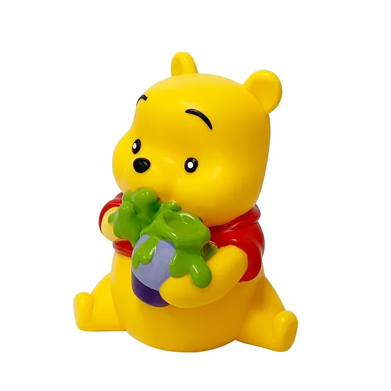 20cm Uroczy Kubuś Puchatek Skarbonka Niedźwiedź Bea Figurka Akcji PVC Kolekcjonerski Model Dekoracja Domu Prezent dla Dzieci Kreskówkowa Skarbonka