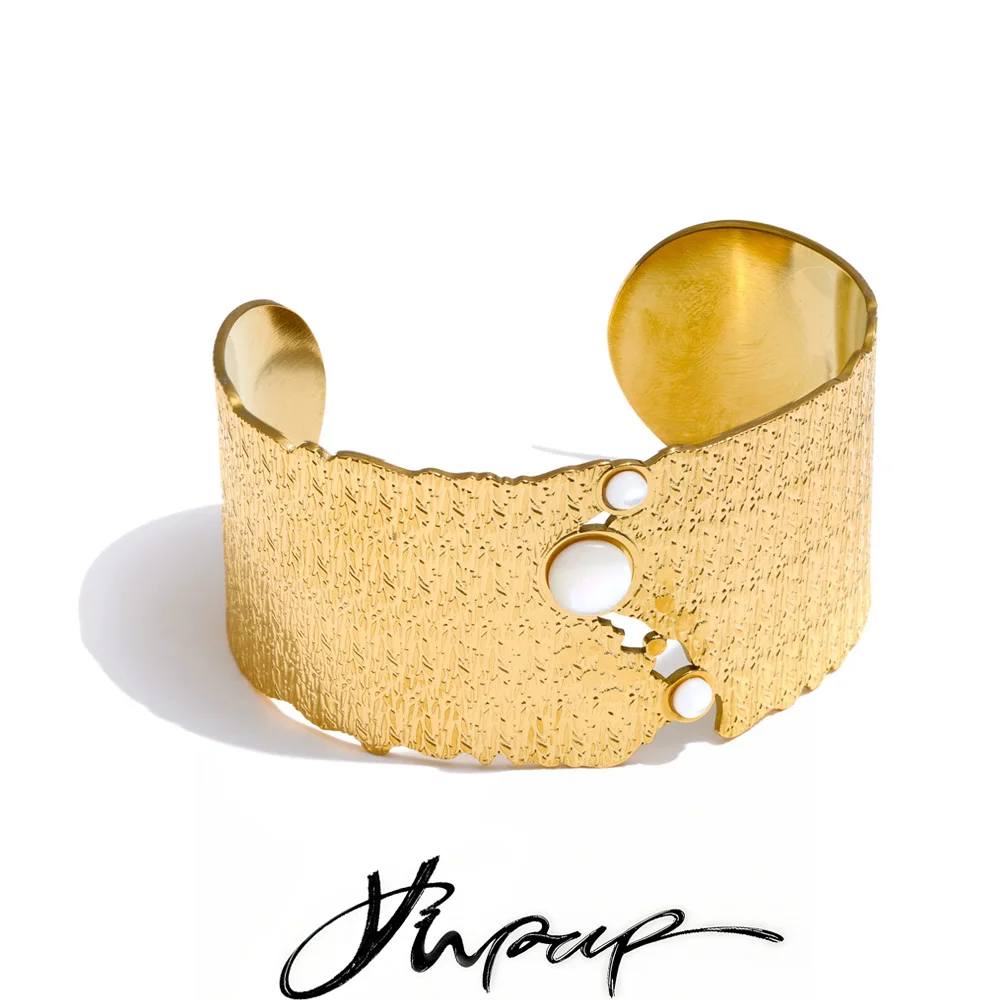Yhpup 65mm personnalisé en acier inoxydable large coquille manchette Bracelet 18K plaqué or Texture bijoux attrayants