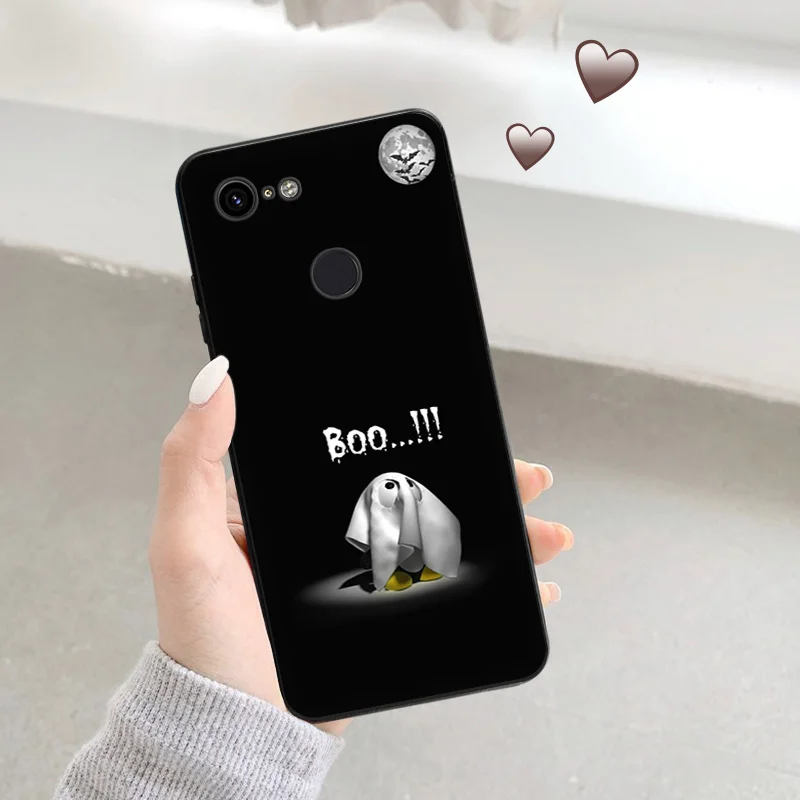 Matte Phone Case for Pixel 8 8a 7 7a 6 6a Moto Edge 20 30 40 Pro OneFusion G200 Vintage Halloween Boo Soft Black Cover